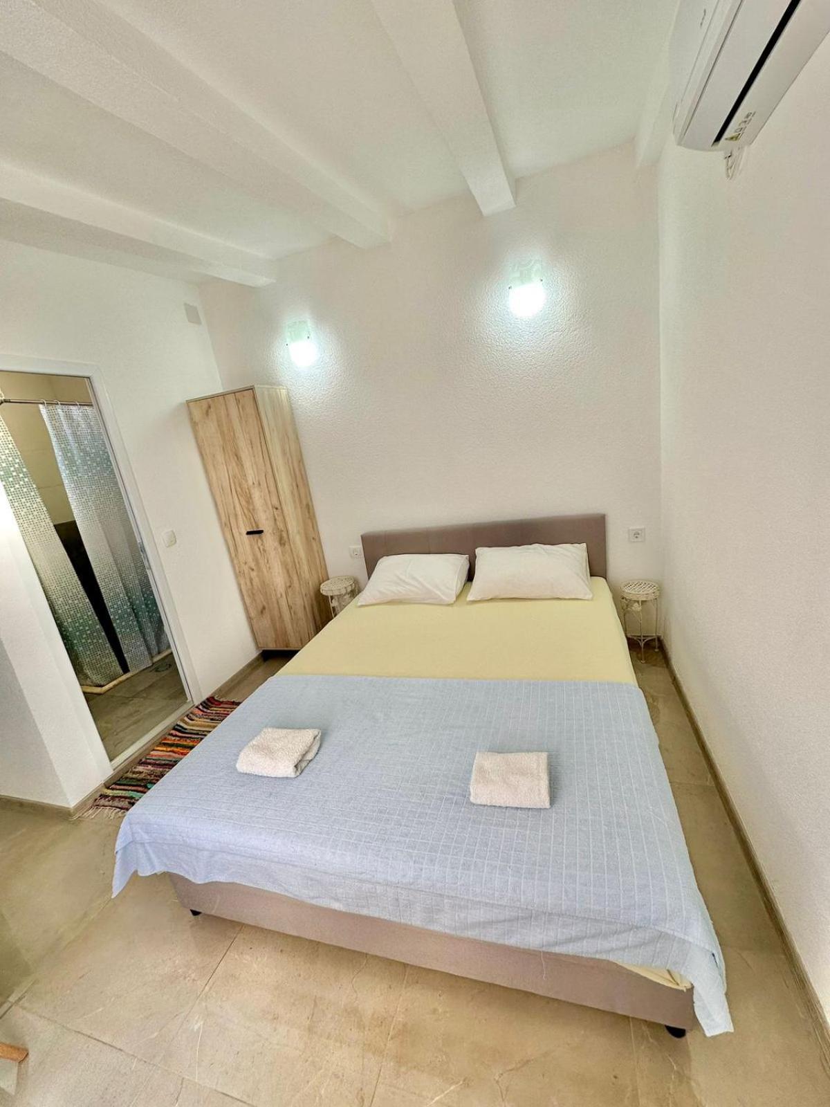 Montenegrina Apartment Budva Exterior foto